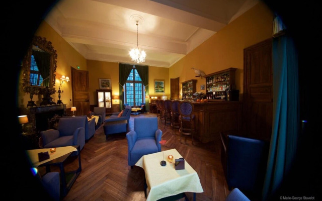 Château De Vault De Lugny