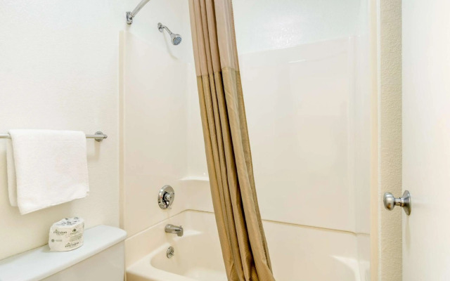 Motel 6 Schiller Park, IL - Chicago O'Hare