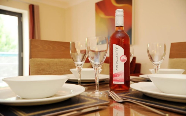 PREMIER SUITES Bristol Redcliffe