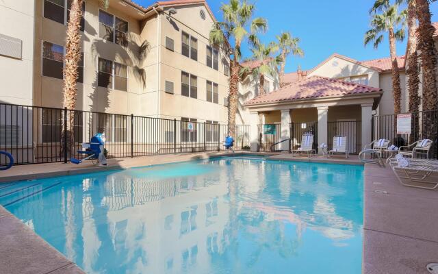 Homewood Suites by Hilton Phoenix/Chandler