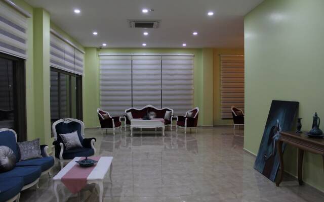 Erzin Artemis Otel