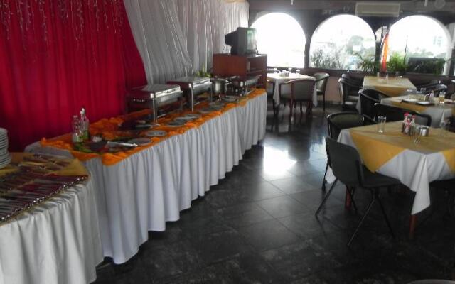 Apê no melhor de LagoaNova Por Carpediem