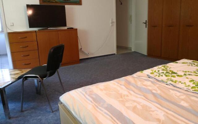 Messe und Monteurzimmer Sehnde
