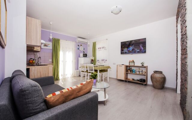 Apartments Casa Cerin