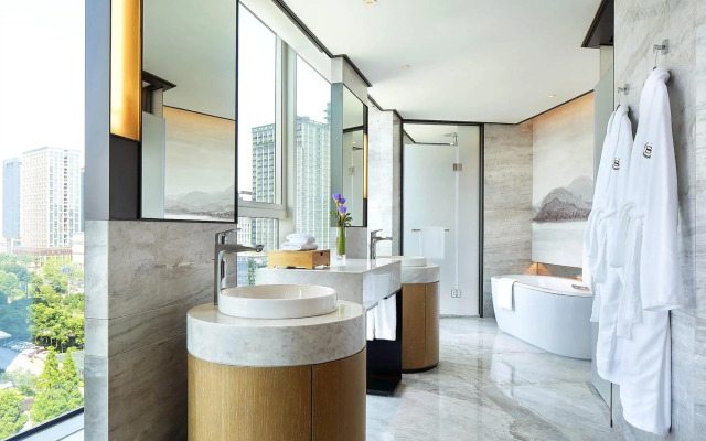 Sheraton Grand Hangzhou Binjiang Hotel