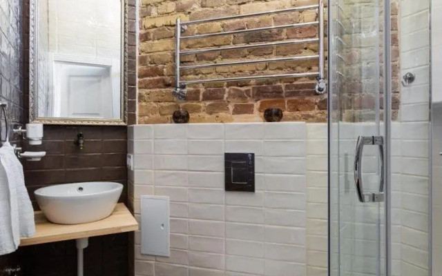 Смольського, 6