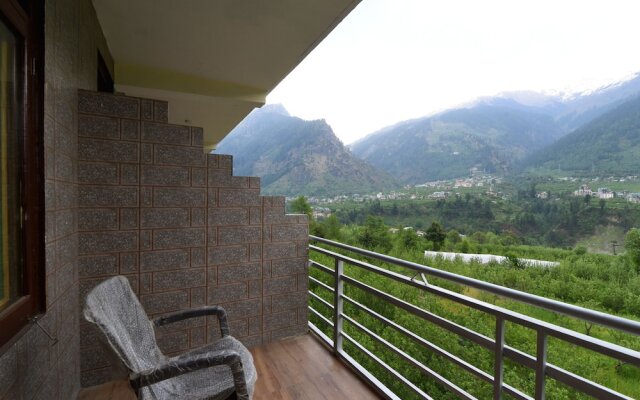 OYO 14393 Hotel Akash Hills