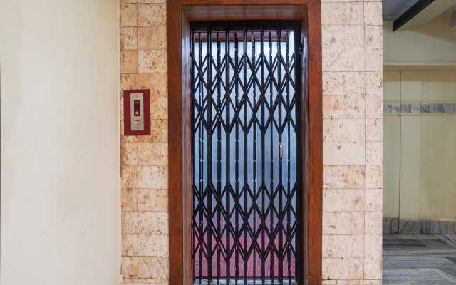 Hotel Roopali