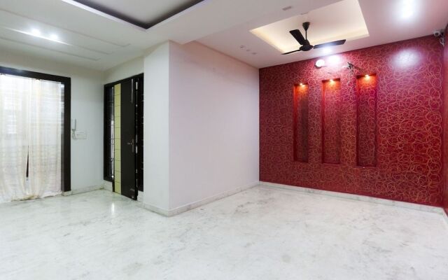 Oyo 60529 Hari Nagar Inn