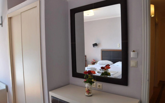 Elena Hotel