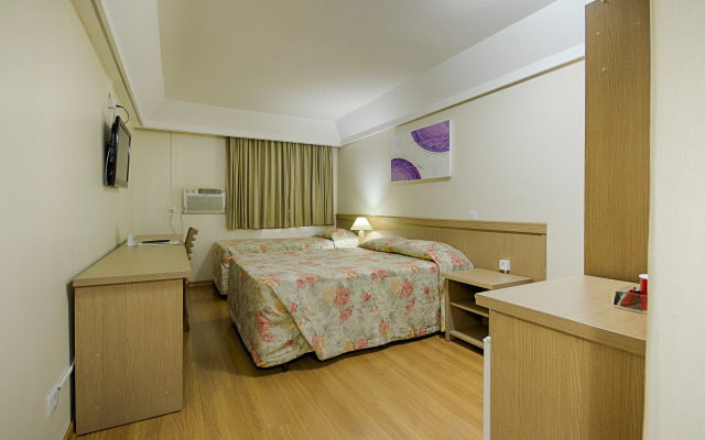 Hotel Golden Park Curitiba by Nacional Inn