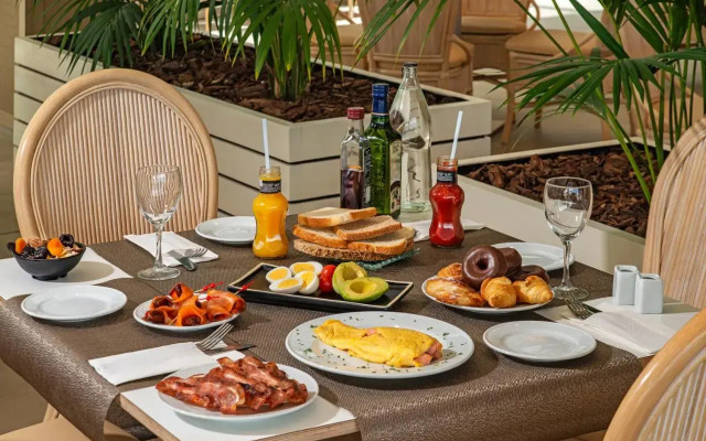 Cabogata Jardin Hotel