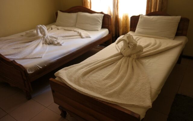 Vilmic Lake Inn & Holiday Bungalow