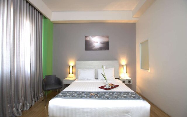 Sabda Alam Hotel Resort