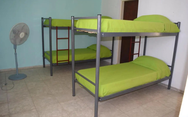 Central Paz Hostel
