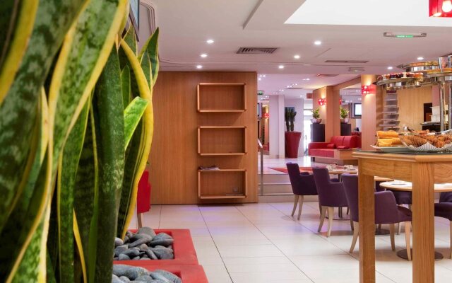Mercure Paris Arc de Triomphe Etoile