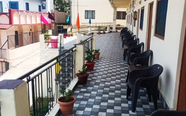 Hotel Tribhuwan by Goroomgo