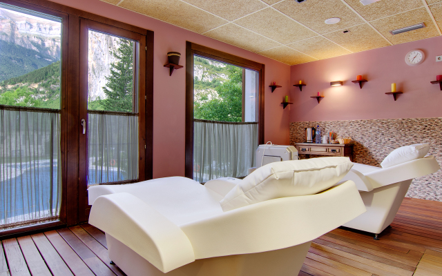 Hotel Silken Ordesa