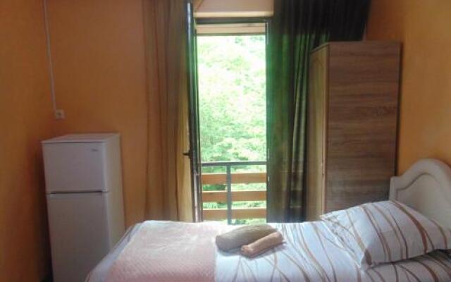 Hostel Maia