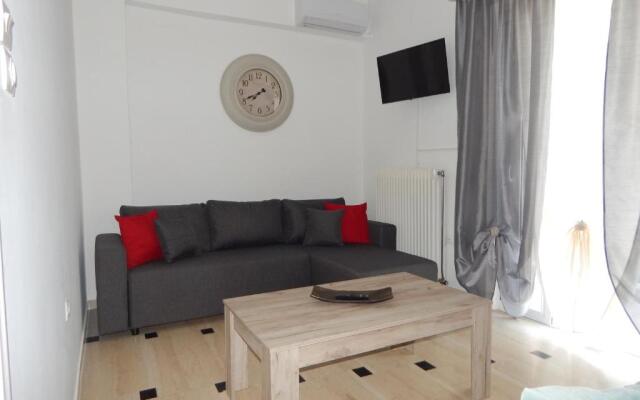 Cozy apartment for 3-6 people-Center Tripoli