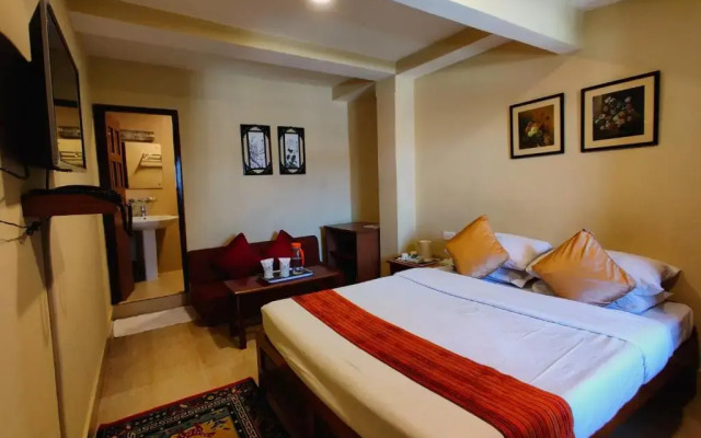 Hotel Tarayana