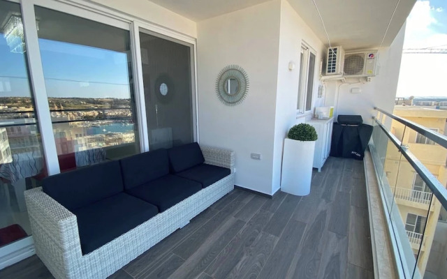 Marsascala Sea View Apartment Hpi9934