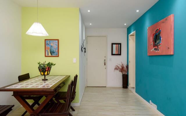 1 Quarto a 200m da Praia de Ipanema | PM1441/206