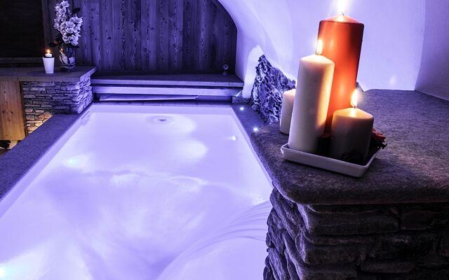 Le Petit Fenestrelle