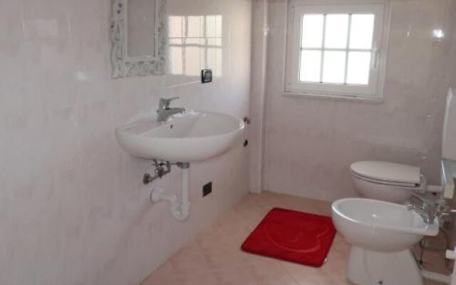 Flat 2 Bedrooms 1 Bathroom - Loano