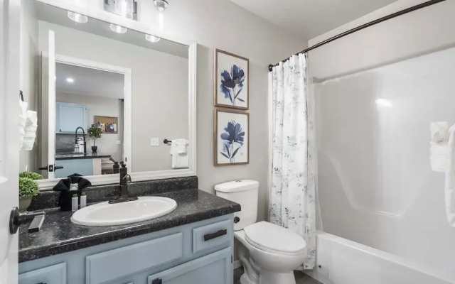 Water's Edge & Golf Course View