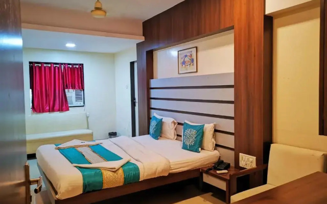 OYO Rooms Navi Mumbai Mahape