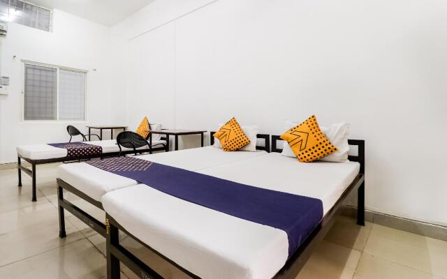 Raj Service Apartments by OYO Rooms