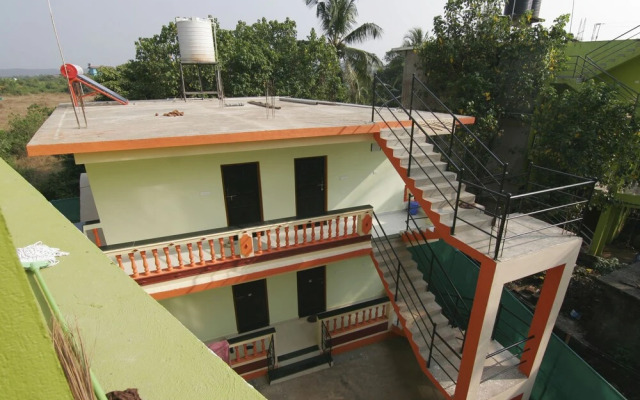 Rudra Holidays Guest House