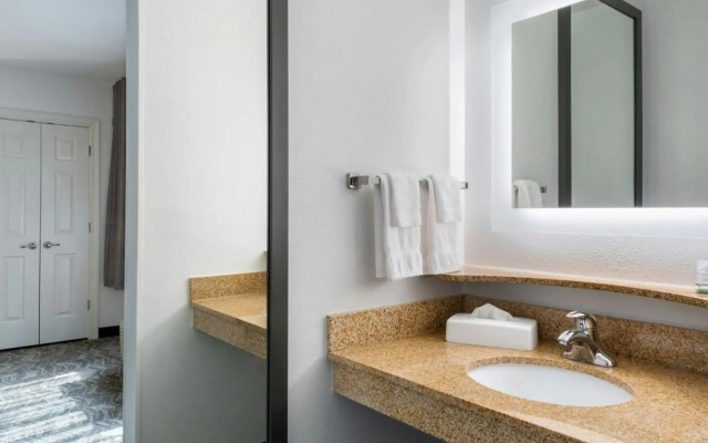 SpringHill Suites by Marriott Charleston N./Ashley Phosphate