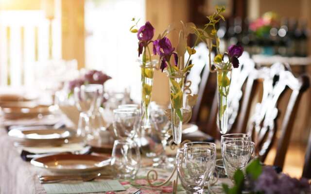 Warm Springs Inn & Winery