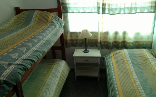 Destino San Juan Hostel