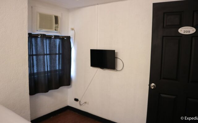 Hayvenhurst Hotel