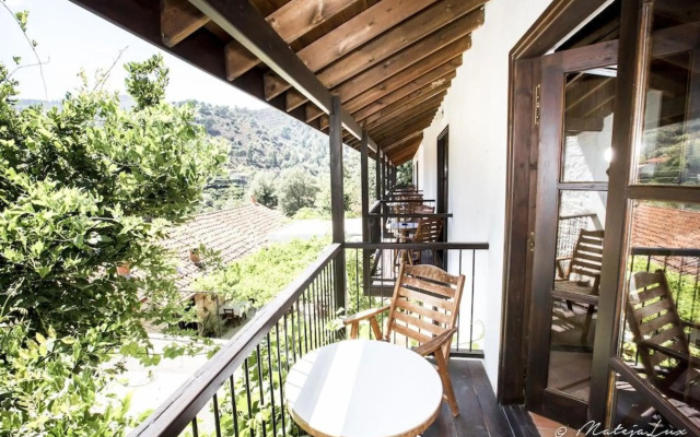 Ambelikos Traditional AgroHotel