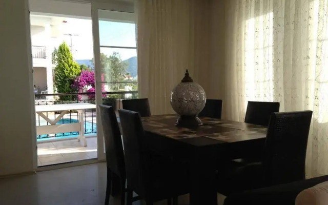 Noya Apartments