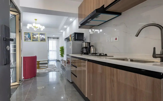 Erica Suites - Riverside 1BR Apartments