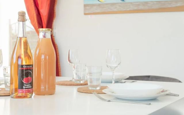 House in Saint-pabu Near Stunning Beaches