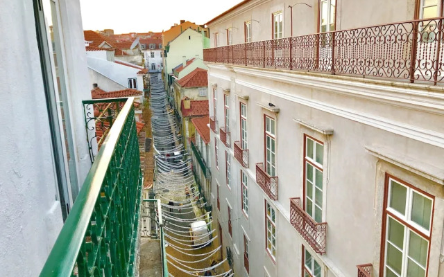Room-7lisbon Downtown Private Bedroom Wi
