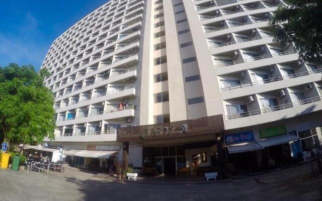 Jomtien View Talay Studio Apartments