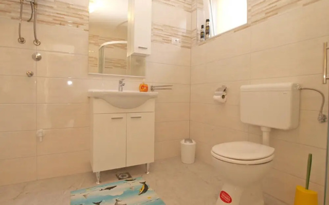 Apartment 1638
