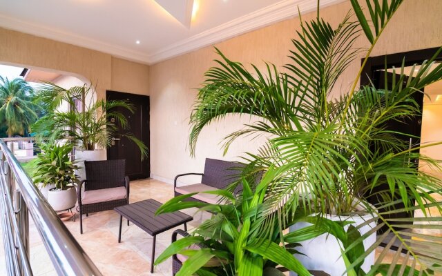 KoKo Palm Inn