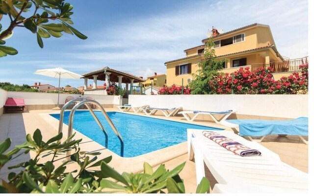 Amazing Home in Pula With Wifi and 2 Bedrooms