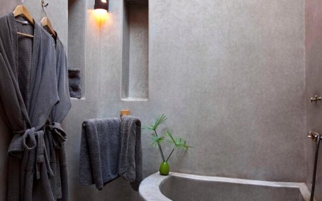 Riad Davia