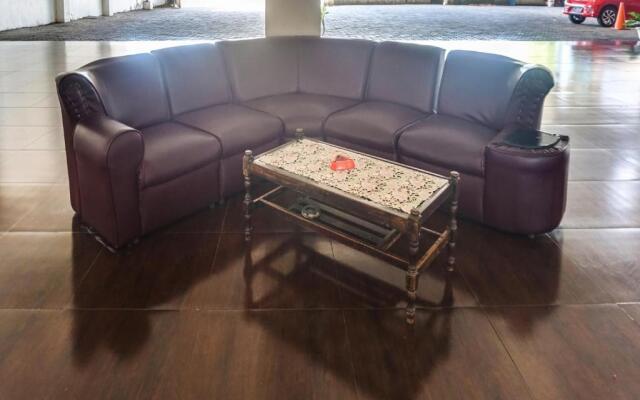 OYO Flagship 91534 Wisma Metro Permai