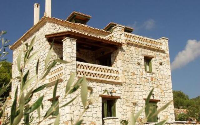 Revera Traditional Stone Villas, Apartments & Studios