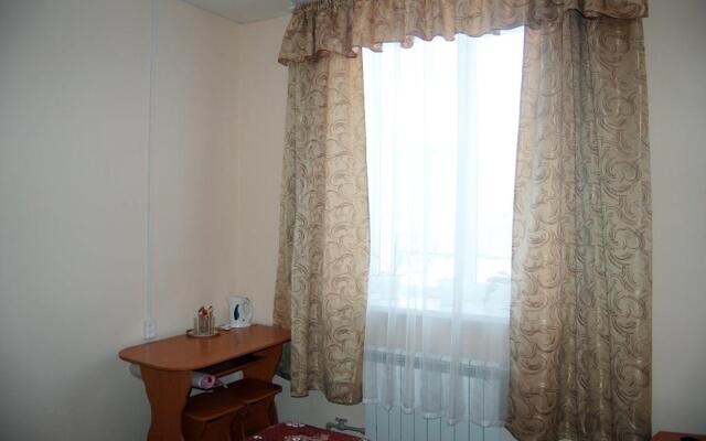 Флоренция (бывш. Спутник)